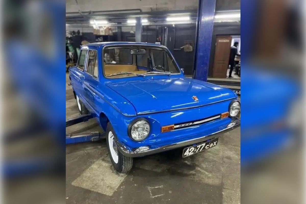 В России выставили на продажу «Запорожец», простоявший в гараже 44 года