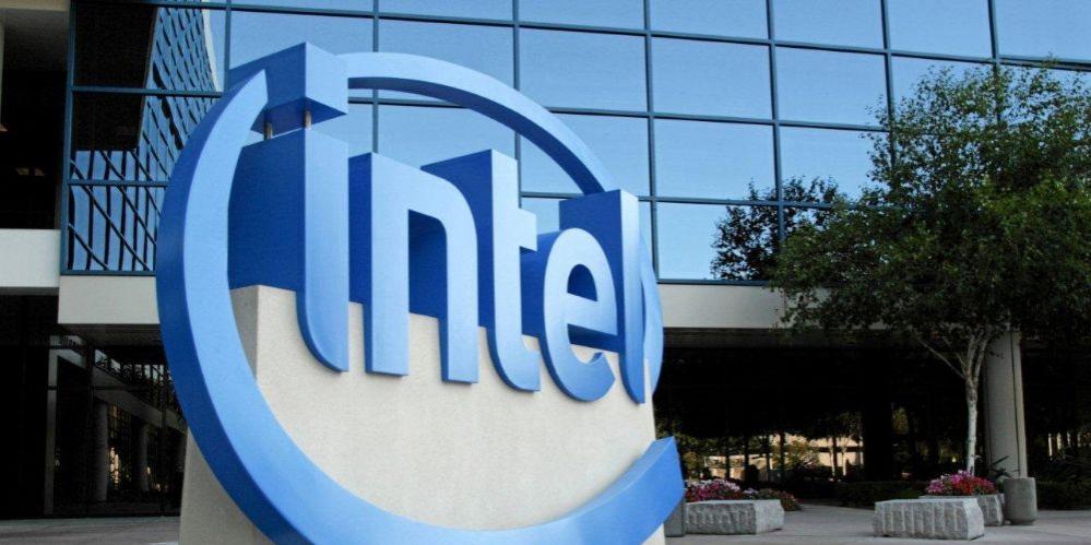 Производители недовольны разъемом от Intel