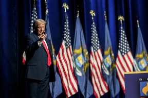 Трамп отверг вопрос журналистки о готовности захватить Гренландию силой