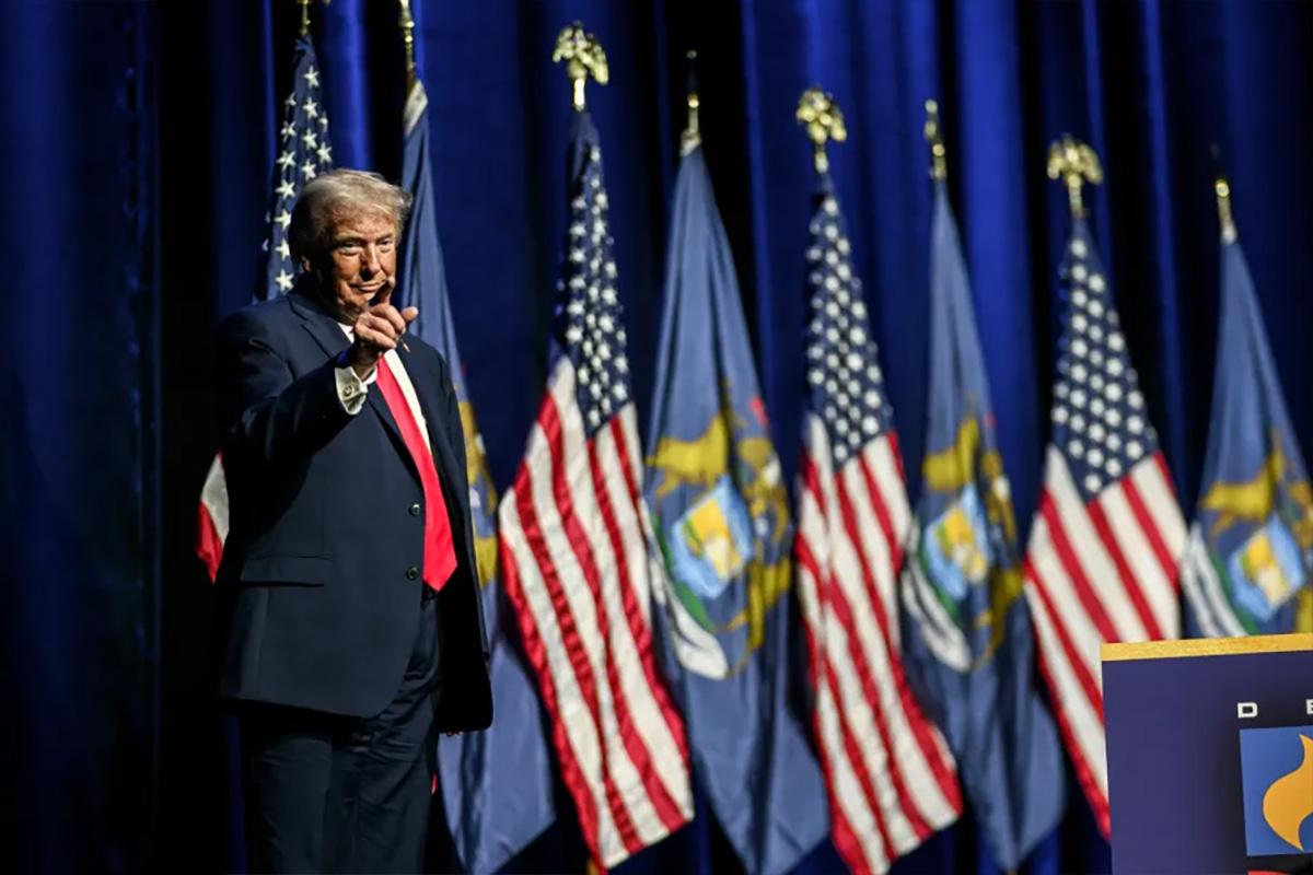 Трамп отверг вопрос журналистки о готовности захватить Гренландию силой