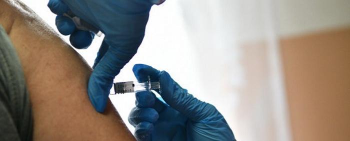 Жители Новосибирской области стали активнее вакцинироваться от гриппа