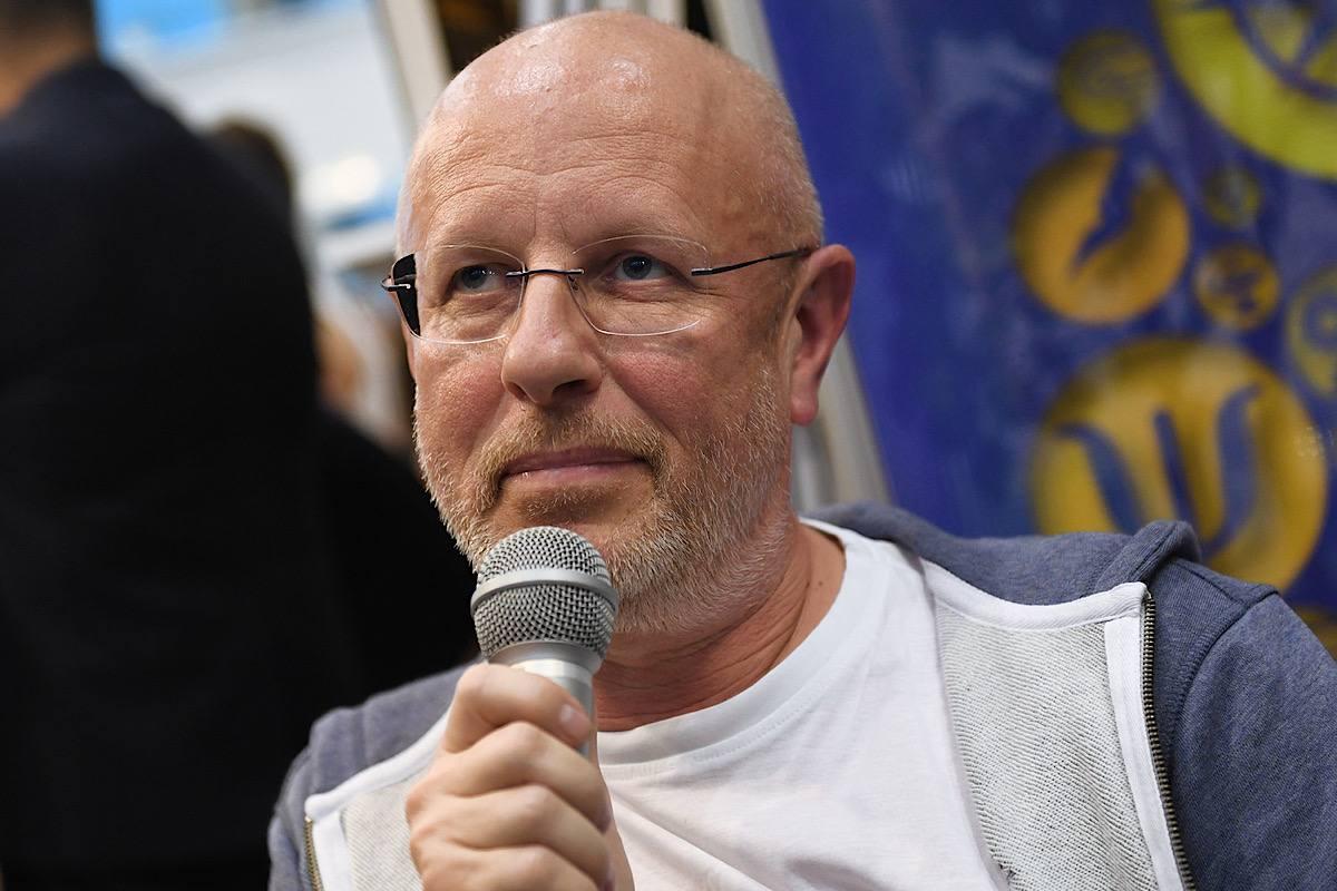 «Идиоты... Атас»: Дмитрий «Гоблин» Пучков остроумно отреагировал на заочный приговор украинского суда