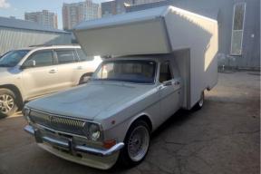 «Волга» с туалетом и душем: редкий пикап «Трофим» превратили в автодом за 3,5 миллиона