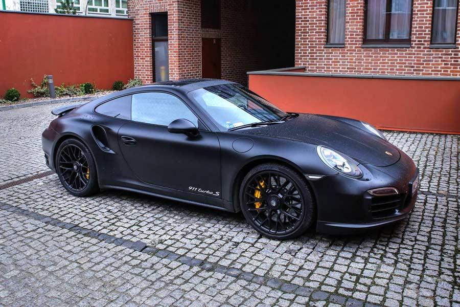 Porsche 911 Turbo S оценили в $150 тысяч