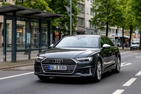 В Германии полиция задержала водителя, который сбил остановку вместе с людьми