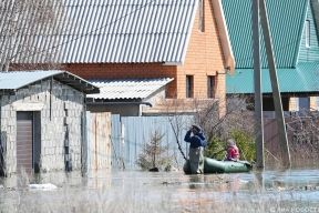 Уровень реки Урал у Оренбурга стал ниже опасного уровня