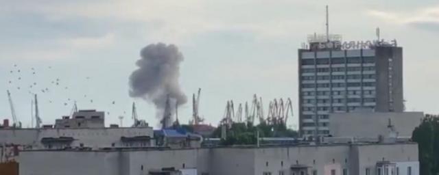 В порту Бердянска произошел взрыв при уничтожении неразорвавшихся боеприпасов