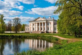 Собянин: За 15 лет в Москве восстановили около 2,5 тысячи памятников