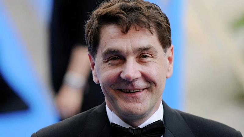 Безотцовщина, бедность и насмешки: путь к славе и личная драма Сергея Маковецкого. Чем закончились 40 лет семейного счастья актера?