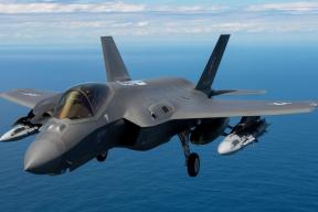 Год обещаний и провал: как Стармер «потерял» ядерные истребители для сдерживания России