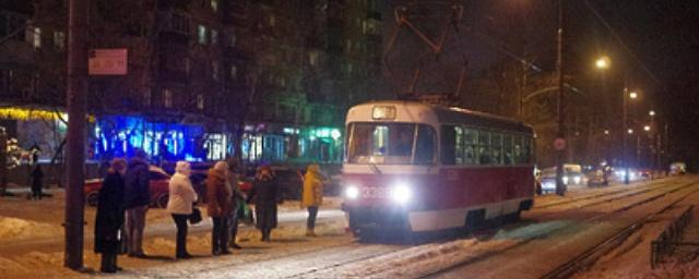 В Москве контролер трамвая высадил на мороз больного ребенка