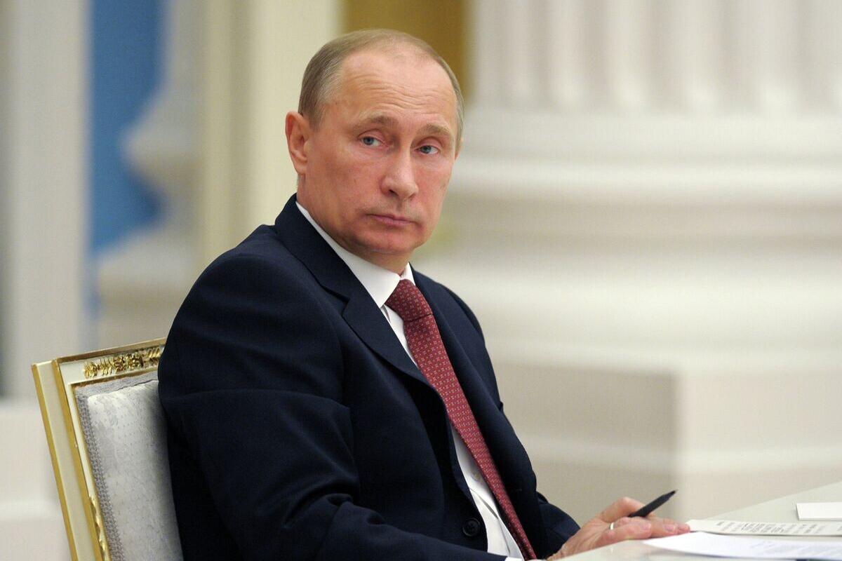 Опрос ВЦИОМ показал высокий уровень доверия россиян к президенту Путину