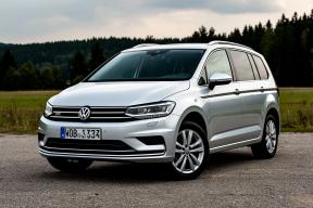 В РФ снова начались продажи Volkswagen Touran