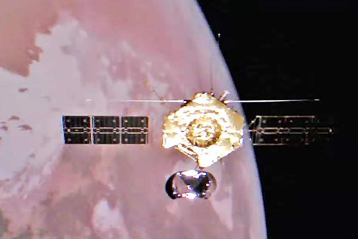 КНР запустила миссию для исследования астероидов