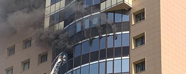 Огнеборцы потушили пожар в многоэтажном доме в Челябинске