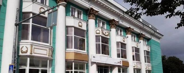 В Ульяновске здание бывшего «Детского мира» выставлено на продажу за 1,5 млрд рублей
