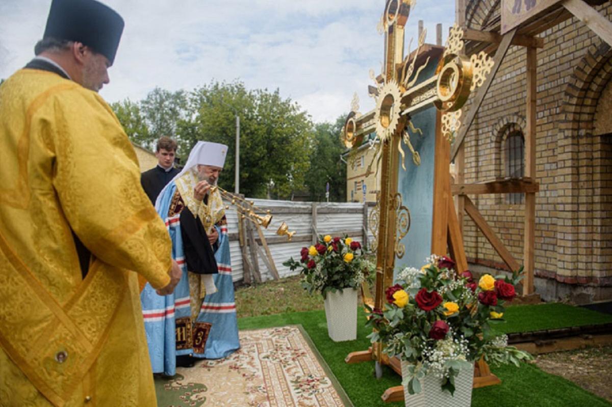 В Мордовской столице освящен крест для нового храма-часовни