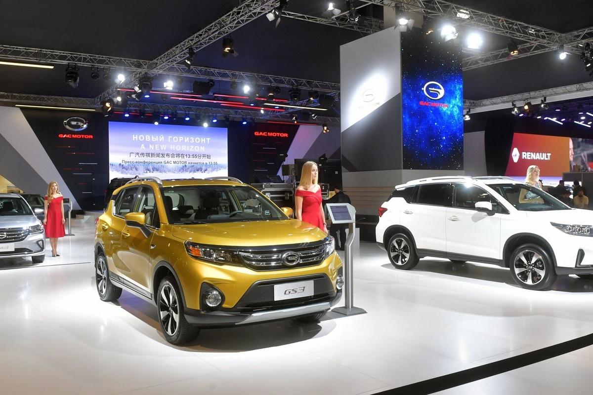 В Китае раскрыли схему с маскировкой новых авто под подержанные