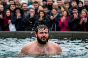 Роспотребнадзор проверяет качество воды в водоемах перед Крещением