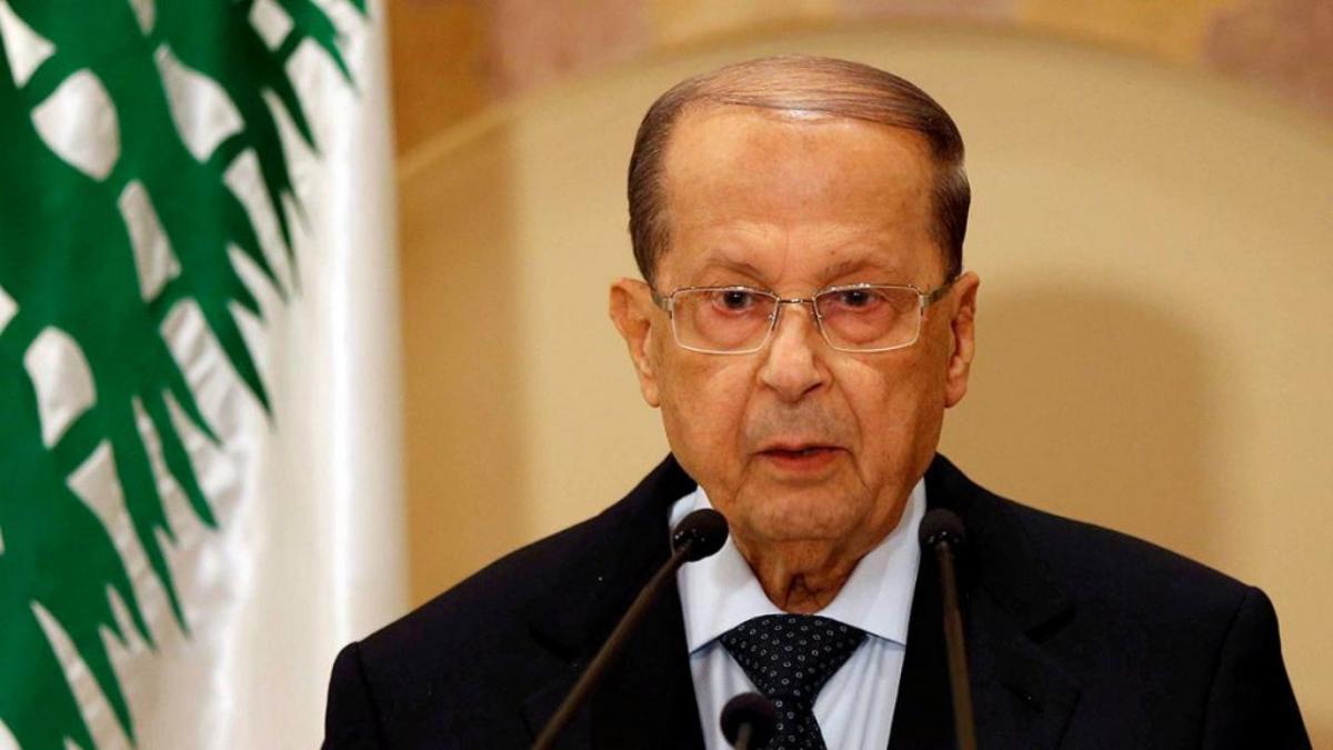Президент Ливана упал на пол во время саммита ЛАГ