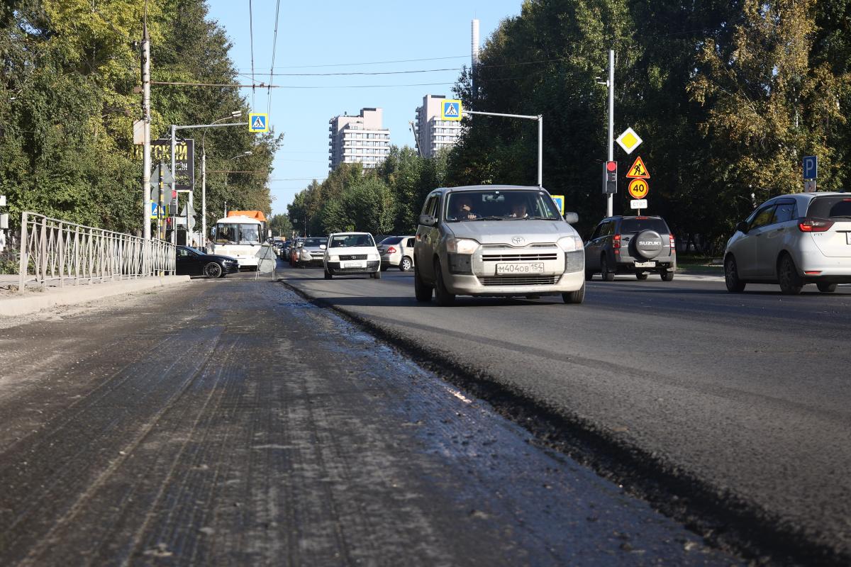 Мэр Новосибирска Максим Кудрявцев поставил задачу завершить дорожный ремонт до конца сентября
