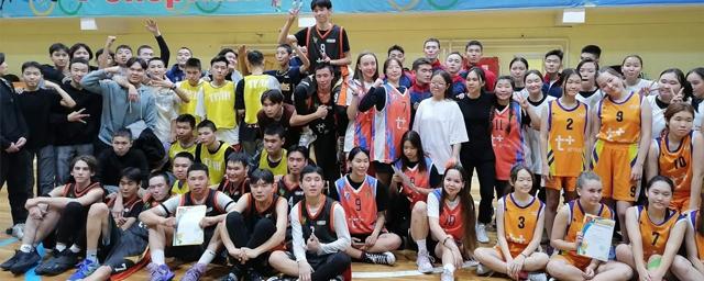 В Кызыле завершился отборочный этап на первенство Тывы по баскетболу среди подростков