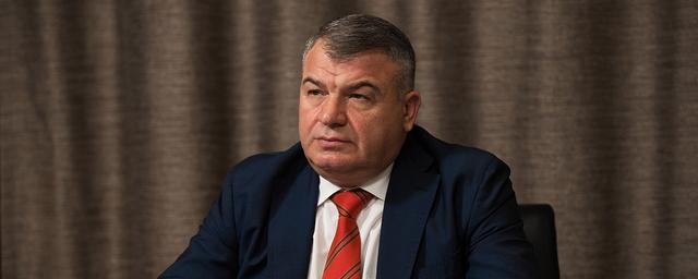 Сердюков заявил о планах уйти на пенсию
