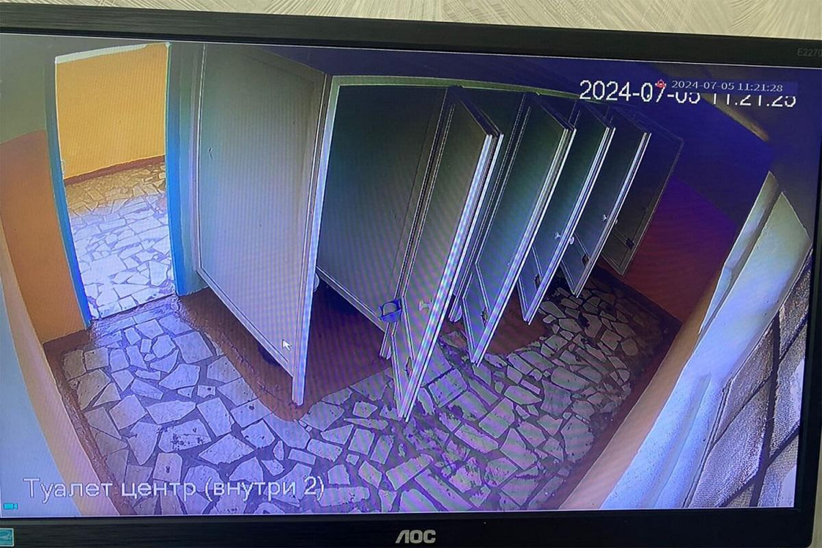 На Урале родители недовольны установленными в туалете детского лагеря камерами видеонаблюдения