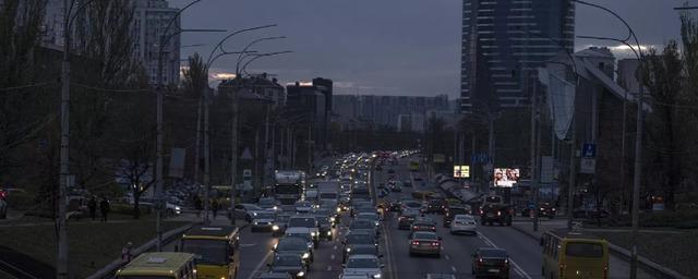 В Киеве объявили всеобщую мобилизацию