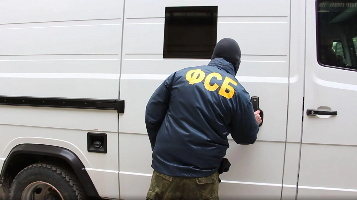 Глава ФСБ Бортников: При попытке пересечь границу России задержаны более 400 украинских националистов