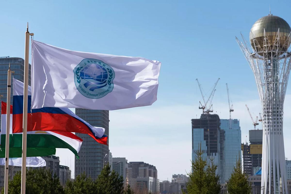 Ушаков: лидеры стран ШОС примут решение о новом статусе Лаоса в организации