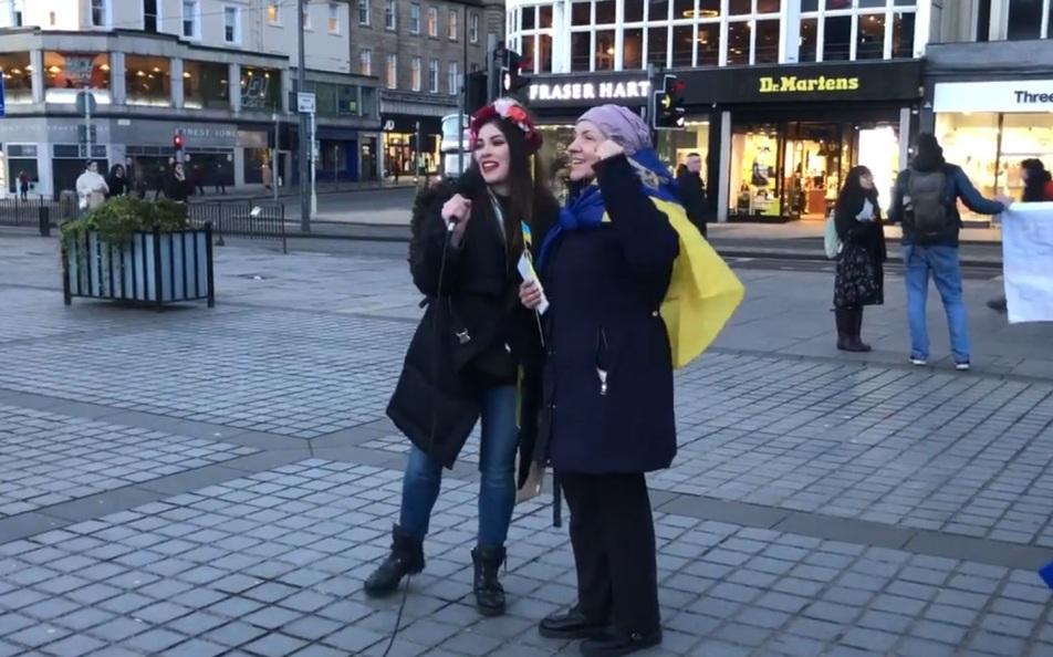 «Золотой билет домой»: Ирландия задушила украинских беженцев заботой — €10 тыс. за добровольный уход