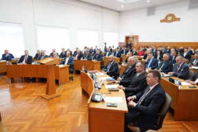 В Вологодской области начала работу первая сессия Законодательного Собрания нового созыва