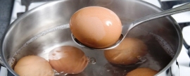 Шеф-повар Вячеслав Лепехов рассказал, как правильно варить яйца