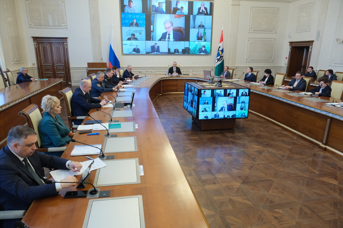 В Новосибирской области в 2024 году благодаря нацпроектам прирост медицинских кадров составил почти 500 человек