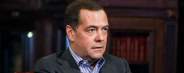 Медведев заявил, что ордер МУС приведет к чудовищным последствиям для международного права