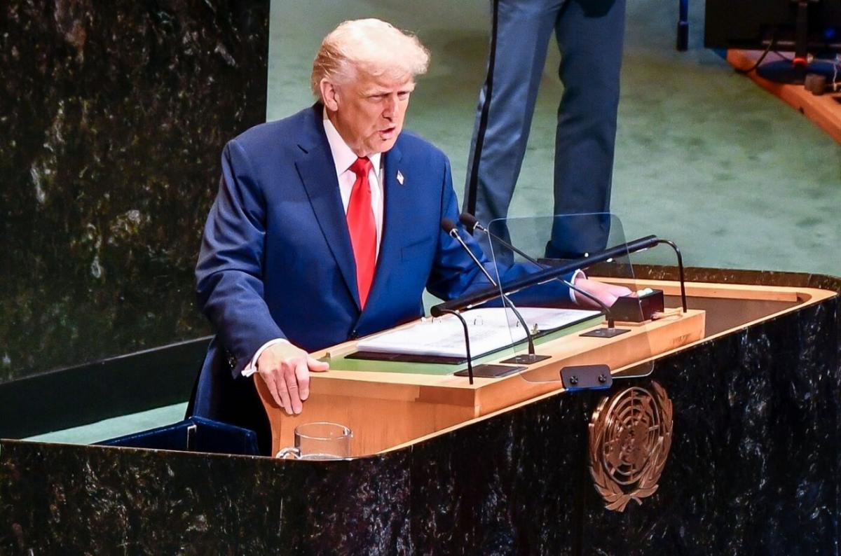 В России прокомментировали изменение позиции Трампа по украинскому вопросу