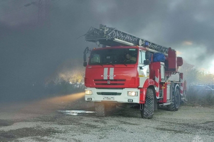 Взрыв газа в многоэтажке в ЛНР повредил квартиры и крышу