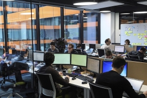 Все больше компаний Петербурга покупает дорогие медстраховки для сотрудников