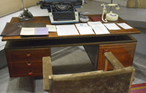 В Туве открылась выставка, посвященная 80-летию Тувинского института гуманитарных и прикладных социально-экономических исследований