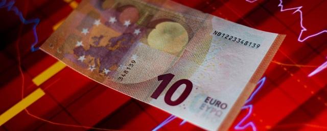 В России курс евро превысил 92 рубля впервые за четыре года