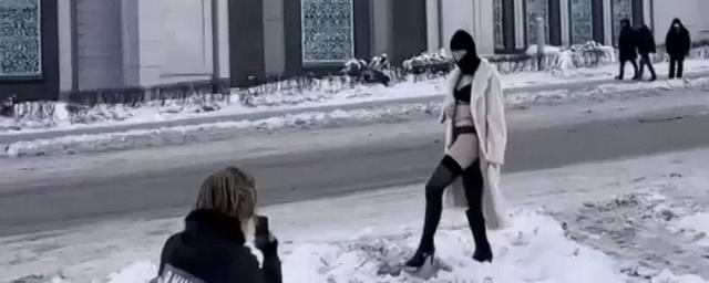 Дело о фотосессии на фоне мечети в Москве прекращено за примерением сторон