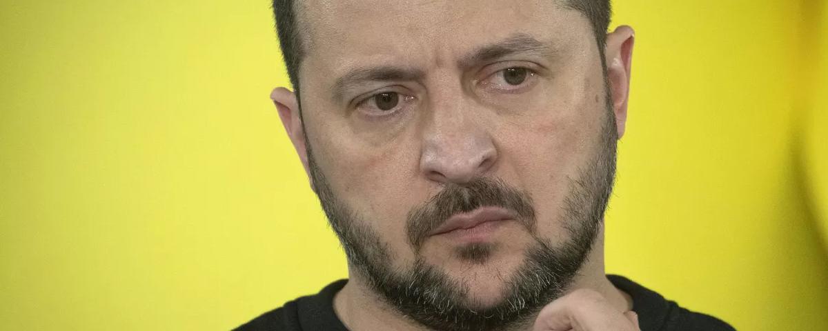 Лидер Украины Зеленский не ответил на вопрос о шансах победы без помощи американских властей