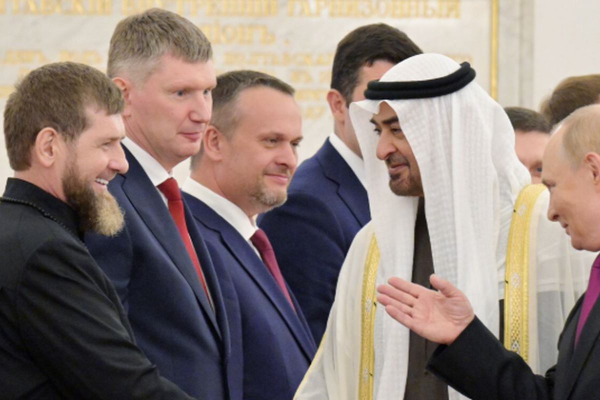 Арабский вектор Кремля: почему в переговорах с ОАЭ участвовал глава Чечни Рамзан Кадыров?