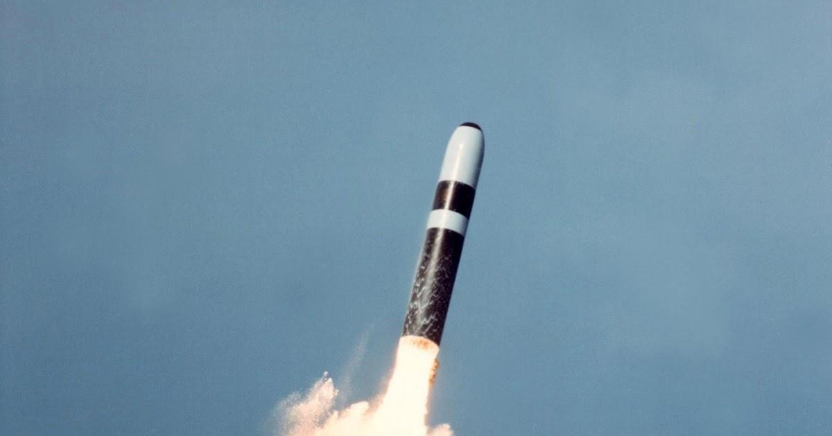 Американцы испытали ракету Trident II, способную нести ядерный заряд