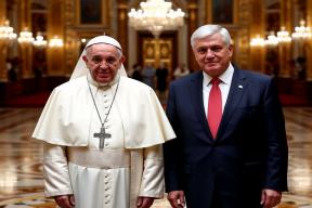 Пентагон «вразумляет» Ватикан после критики папы римского