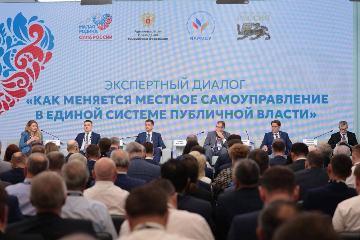 Депутат Госдумы РФ Геннадий Панин: В России созданы правовые условия для реального участия граждан в управлении своей территорией