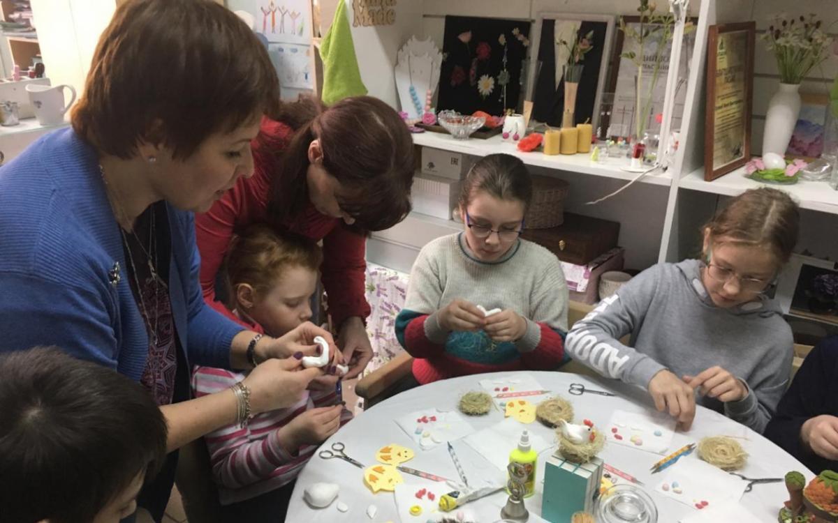 В Иркутске на территории ТОС «Лесной» провели мастер-классы для детей