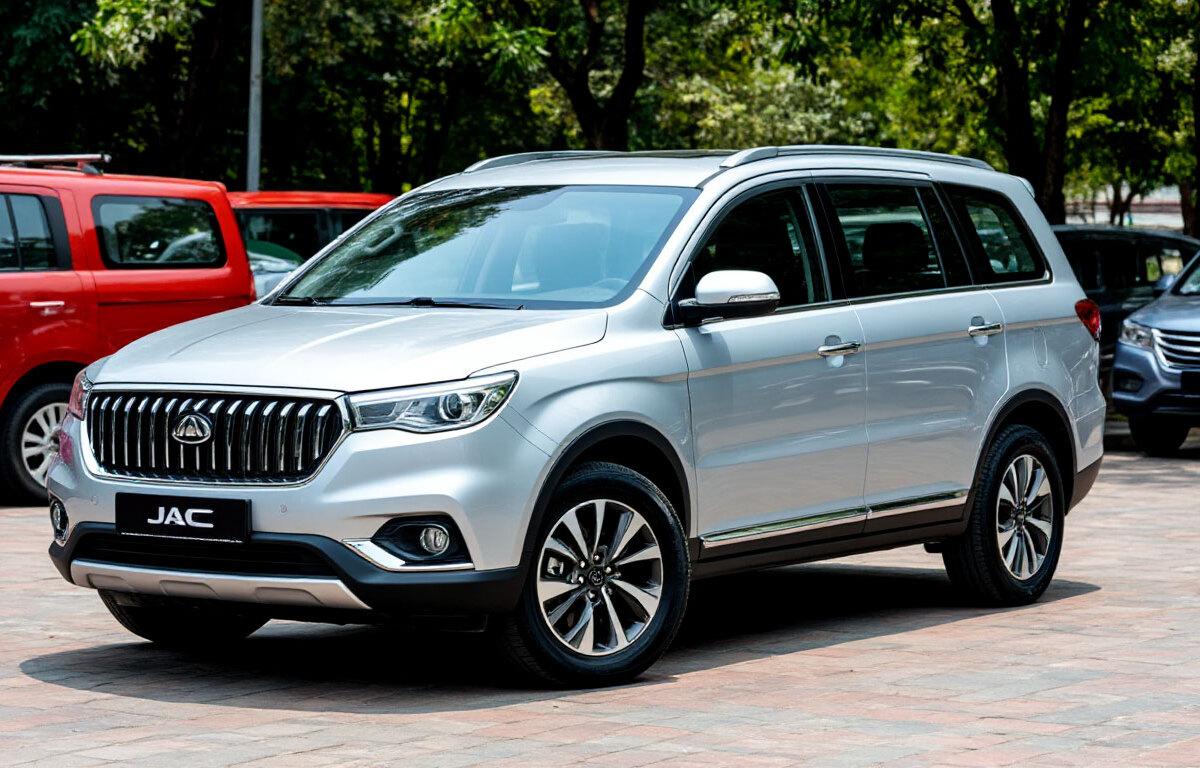 На авторынке России появится две новые модели JAC