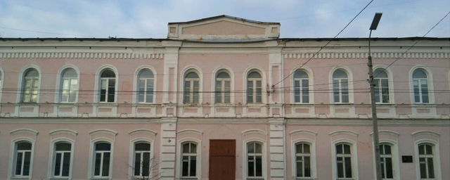 Рязанская епархия хочет через суд забрать у города здание школы